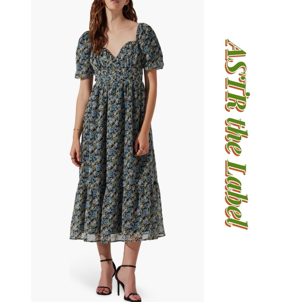 ASTR the Label Floral Sweetheart Neck Dress Small